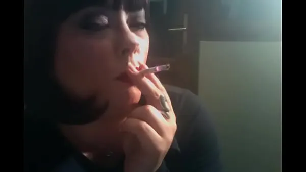 Hot BBW Tina Snua Chain Smokes 2 120 Cigarettes warm Movies