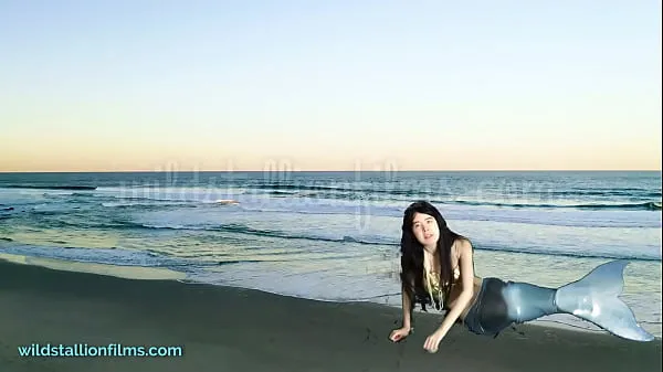 뜨거운 Mermaid By The Sea starring Alexandria Wu 따뜻한 영화