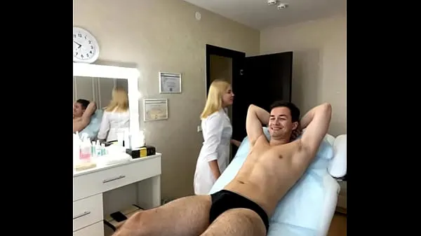 أفلام ساخنة Revelations of a Russian webcam model during full body depilation دافئة