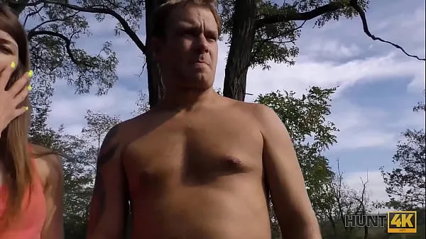 Hot HUNT4K. Boy Counts Cash As Mature Hunter Scans His Girlfriend Outdoors warm Movies