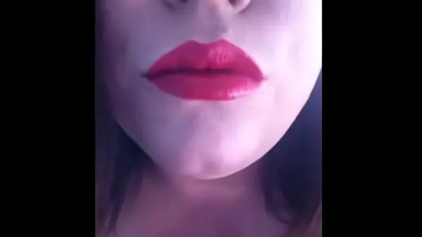 뜨거운 He's Lips Mad! BBW Tina Snua Talks Dirty Wearing Red Lipstick 따뜻한 영화