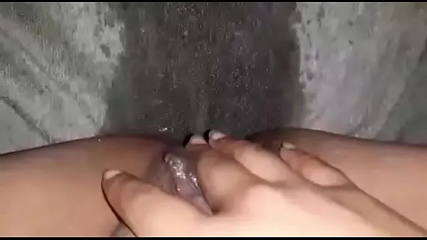 Hot Squirting warm Movies