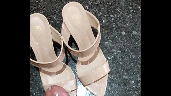 Menő Enjoying the new sandal via the girlfriend's uno meleg filmek