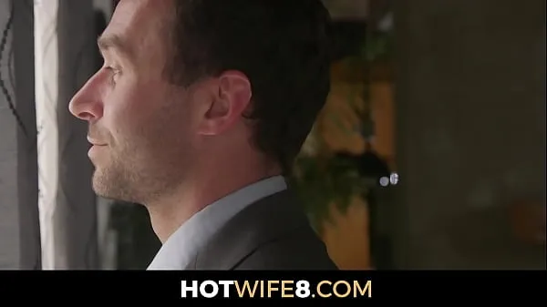 گرم Sexy Lana Rhoades Has Anal Sex With The Man Her Husband Hired گرم فلمیں
