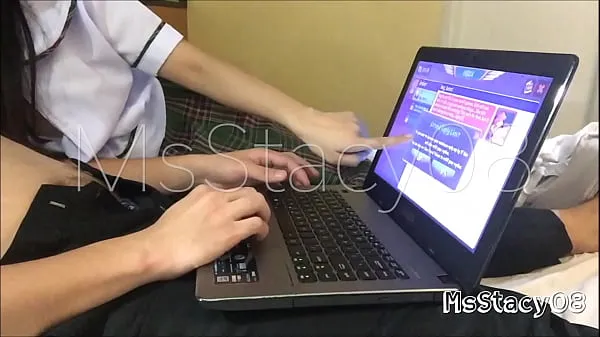 18yo Students Playing Online Game Leads to Creampie Filem hangat panas