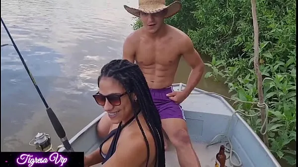 Vroči Tigress Vip Goes fishing with her friend and the Fishing guides end up fucking the two very tasty on the riverbank and gets a lot of cum - Miia Thalia - Destroyer Vip topli filmi