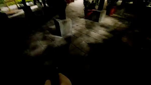 Vroči Fake girl in fishnet stockings outdoor boots seduction, ejaculation in high heels topli filmi