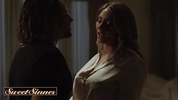 Kayley Gunner) And Her Son In Law (Tyler Nixon) Share A Horny Secret - Family Sinners Film hangat yang hangat