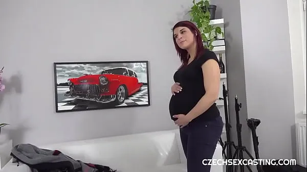 Kuumia Czech Casting Bored Pregnant Woman gets Herself Fucked lämpimiä elokuvia