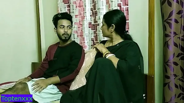 Películas calientes Desi madrastra caliente teniendo sexo con una mujer joven !! audio hindi claro cálidas