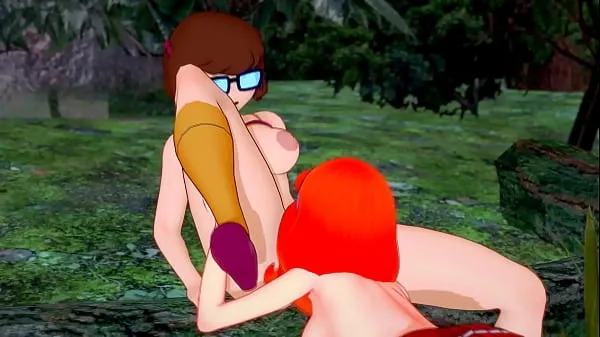 Nerdy Velma Dinkley and Red Headed Daphne Blake - Scooby Doo Lesbian Cartoon Filem hangat panas