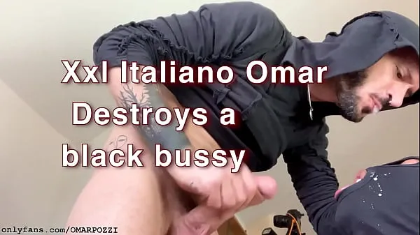 Omar Pozzi détruit un Black Tight Bussy Films chauds