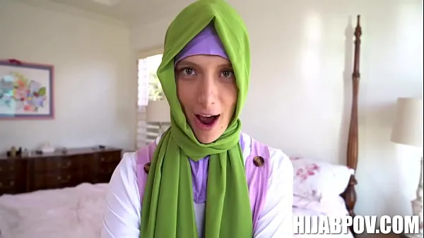 뜨거운 Hijab Hookups - Izzy Lush 따뜻한 영화