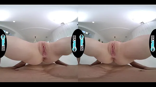 Películas calientes WETVR Skinny Blonde Tries Virtual Reality Sex cálidas