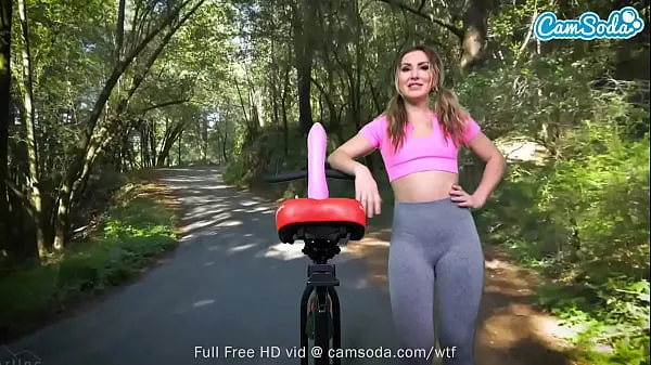 Sıcak Sexy Paige Owens has her first anal dildo bike ride Sıcak Filmler