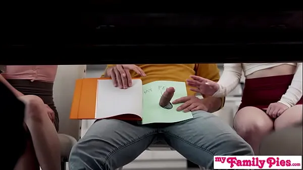 गर्म Stepbrother Is Thankful For His Penis - S22:E3 गर्म फिल्में