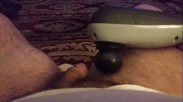 Hotte First Time using back massager on penis - part 1 varme film