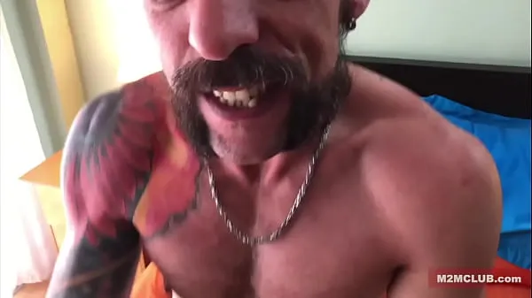 Nóng Bisex Macho Man Barebacking a Faggot Phim ấm áp