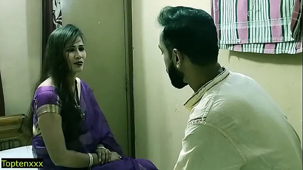 Горячие Новая бенгальская милфа Bhabhi внезапно занимается сексом с пенджабским парнем! Пожалуйста, не кончай внутрьтеплые фильмы