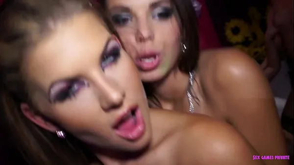 Hotte Mad lesbian overload party vol.2 varme film