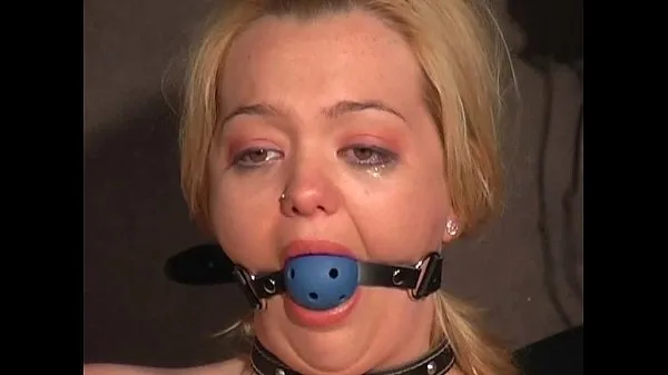 Hotte Donnas Ballgagged Humiliation and Electro varme film