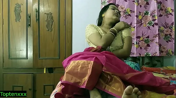 Películas calientes Indio xxx solo caliente bhabhi sexo increíble con un chico desconocido! Hindi nuevo sexo viral cálidas