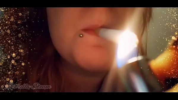 Hotte Close up - Smoking Fetish without hands varme filmer