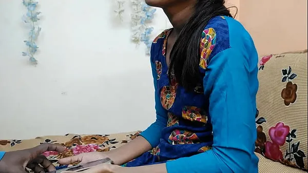 Quente Minha esposa meio-irmão assistindo a um vídeo pornô, ela quer meu pau e a porra de uma voz hindi completa. || seu casal indiano Filmes quentes