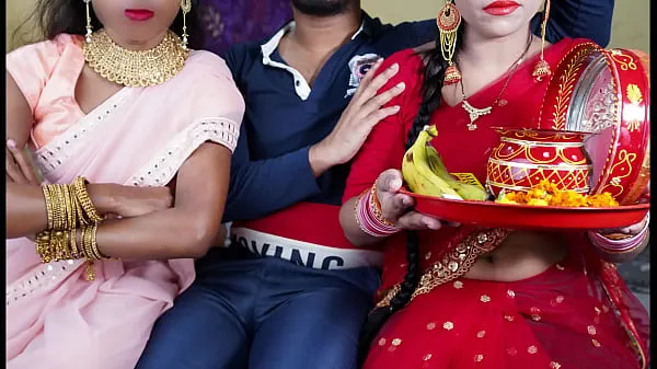 Film caldi due mogli litigano con un marito fortunato in un video hindi xxxcaldi