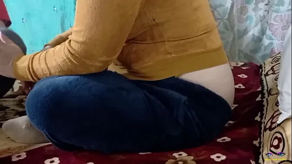 Heiße Stiefsohn drückt große Brüste der Schwiegermutter und motiviert zum analen Hardcore-Ficken und steckt den Mittelfinger in ihren Arsch, schönes Rollenspiel, saasu damaad Sex von Netu und Hubby xxx HD-Film in klarem Hindi-Audiowarme Filme