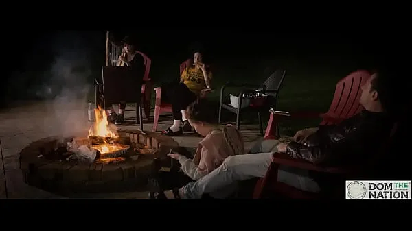 뜨거운 Campfire blowjob with smores and harp music 따뜻한 영화