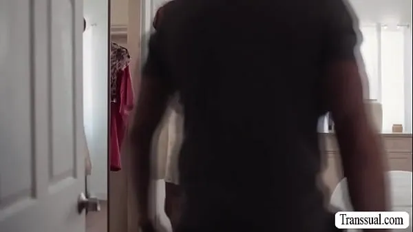 Skinny shemale caught by her stepdad wearing the clothes of her .Instead of getting mad,he licks her ass and barebacks it after Film hangat yang hangat