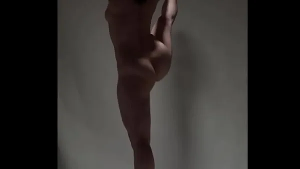 Hotte Classical ballet dancers spread legs naked varme filmer