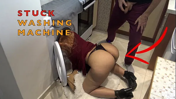 Hete Stupid Maid Stuck in Washing Machine warme films