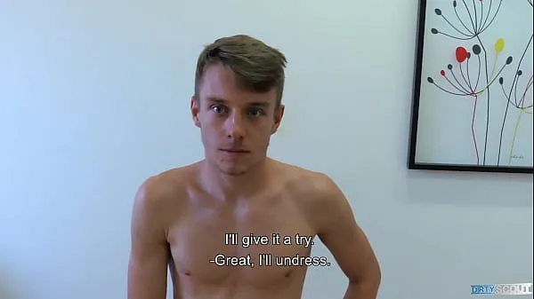 Hot Twink Is Willing To Do Anything Even Get His Tight Asshole Penetrated For Some Extra Cash - BigStr Film hangat yang hangat