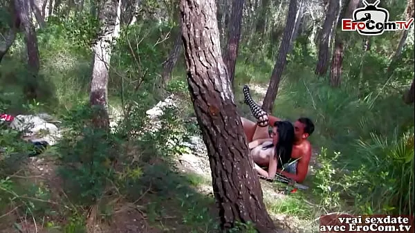 گرم Skinny french amateur teen picked up in forest for anal threesome گرم فلمیں