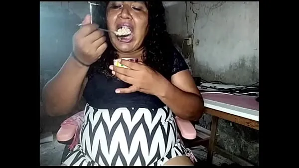 shemale elizabeth feeds on her own cum after masturbating eats cum with sausage Film hangat yang hangat