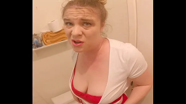 Hotte cheerleader stepsister catches stepbrother masturbating and fucks him in the bathroom varme film