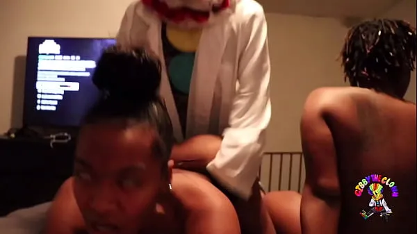 Hotte Getting the brains fucked out of me by Gibby The Clown varme filmer