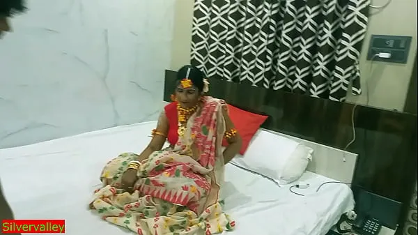 Desi bhabhi baise avec un modèle! Websérie indienne tirant sur le sexe Films chauds