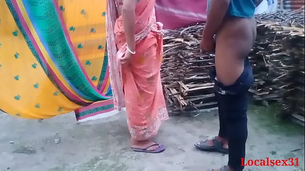 أفلام ساخنة Desi indian Bhabi Sex In outdoor (Official video By Localsex31 دافئة