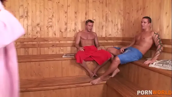 Kuumia Hot and Sticky in the Sauna GP1620 lämpimiä elokuvia