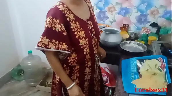 Hete Desi Village Bhabi Sex In kitchen with Husband ( Official Video By Localsex31 warme films