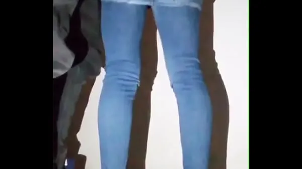 뜨거운 Her perfect ass in jeans was fucked on the balcony 따뜻한 영화
