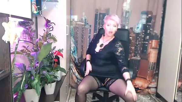 Hete Today, the mature AimeeParadise has a tough client in a private show... All her holes are waiting for cruel tests warme films