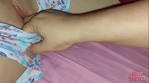 Heta xxx desi homemade video with my stepsister first time in her bed we do things under the covers varma filmer