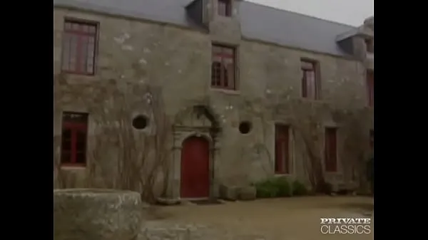 ภาพยนตร์ยอดนิยม Mercedes Enjoys DP in a Castle เรื่องอบอุ่น
