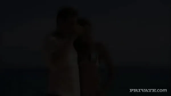 热Boroka Balls and Sahara Knite Have Sex on a Yacht in a MMFF Foursome温暖的电影
