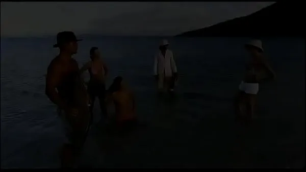 Vroči Deniska and Mia Spend Time on a Boat in the Indian Ocean Having Sex topli filmi