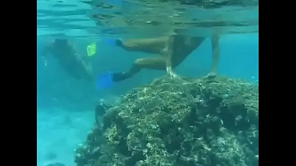 Vroči Katja Has Sex Underwater in the Tropical Waters near Bora Bora topli filmi
